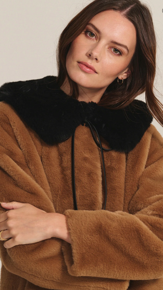 Luxe Faux Fur Coat – Statement Winter & Evening Jacket